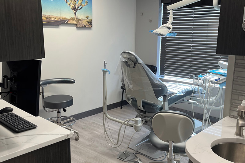 Dentist in Worth